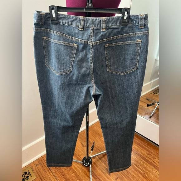 Eddie BauerJeans Size 14 Women’s. - Picture 2 of 4